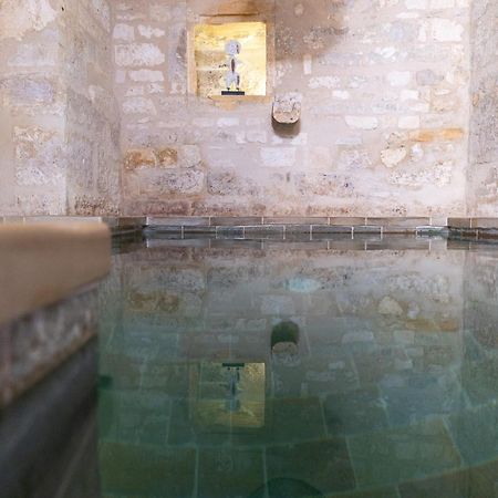 L'Abbaye Saint Michel Panzió Tonnerre Kültér fotó