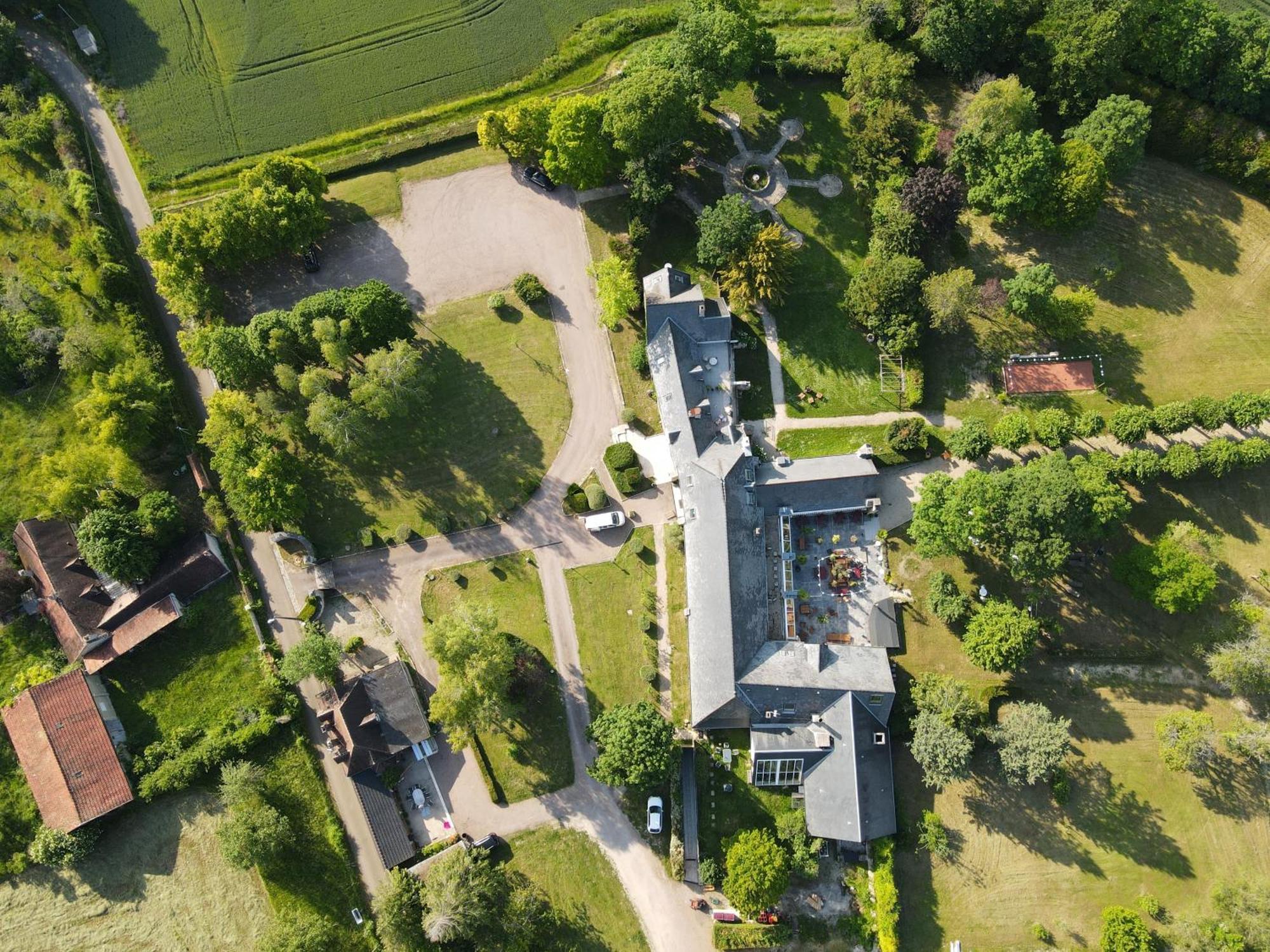 L'Abbaye Saint Michel Panzió Tonnerre Kültér fotó